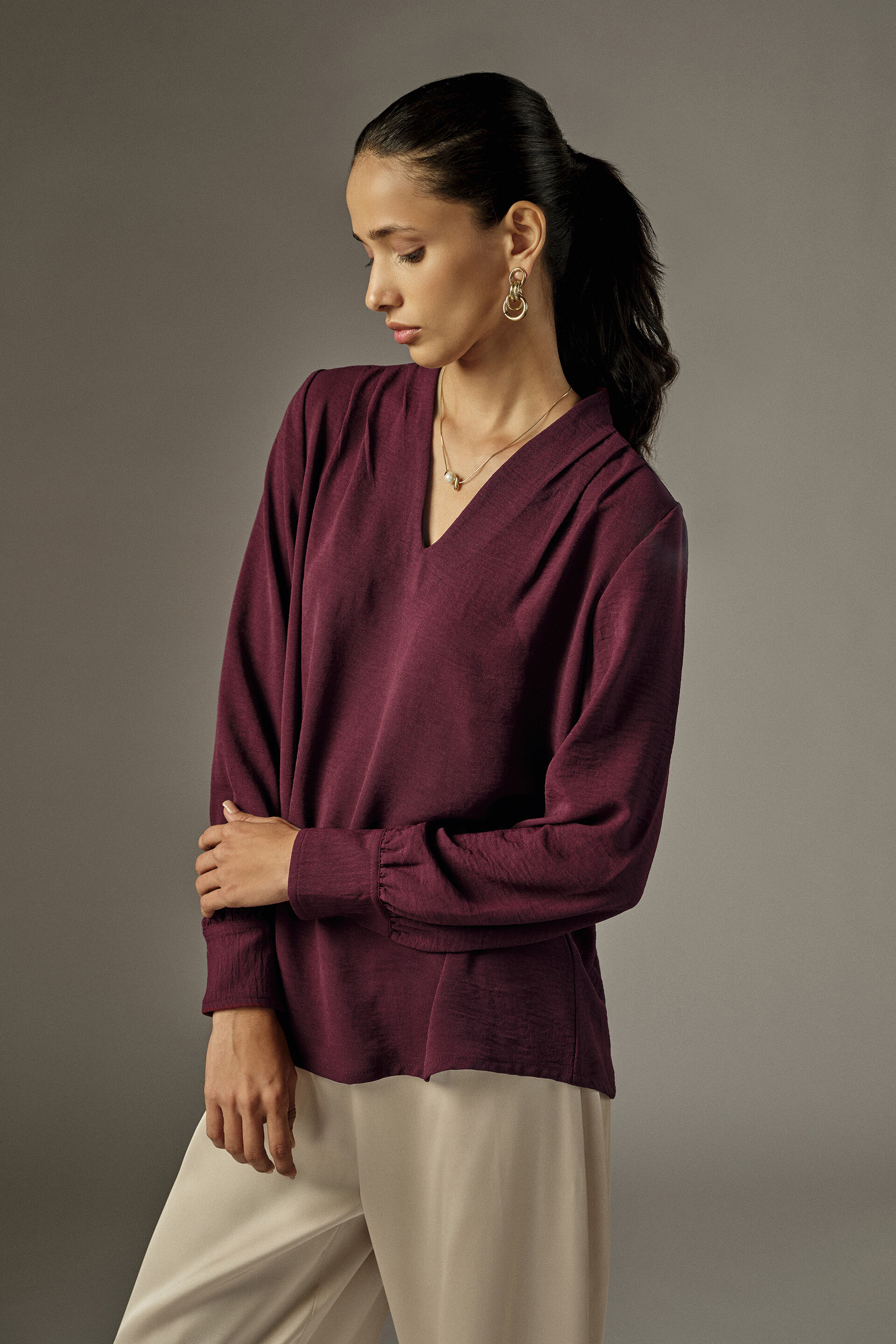 V Neckline Full Sleeves Top in Wine, Wine, image 3